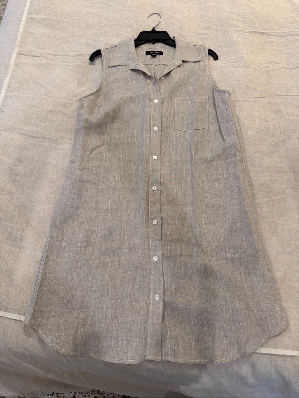 Label-only image of women's jacket